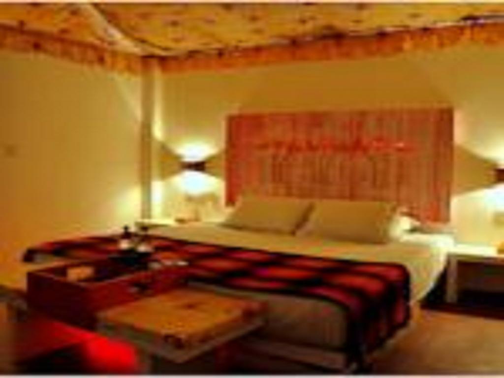 ホテル Raasleela Luxury Camp ウダイプル エクステリア 写真